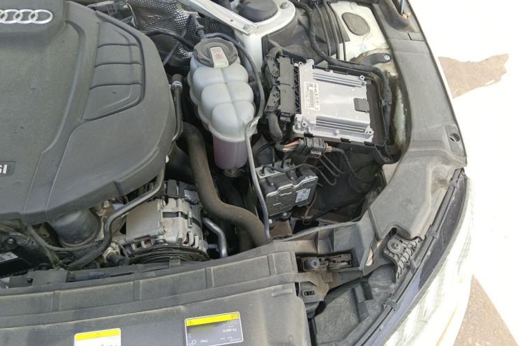 Used Audi A4L 2022 40 TFSI Fashion Dynamic Model Engine Bay Left
