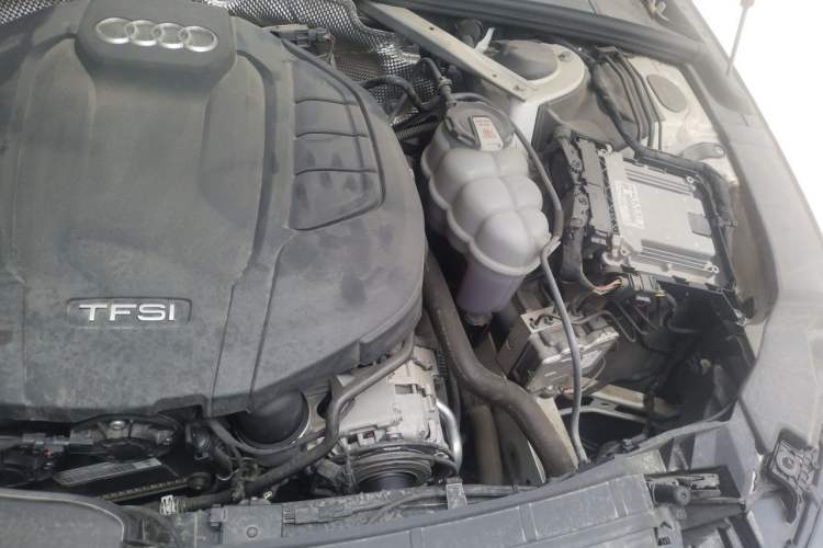 Used Audi A4L 2022 40 TFSI Fashion Dynamic Model Engine Bay Left