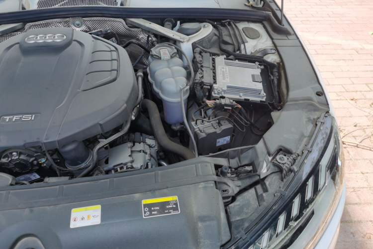 Used Audi A4L 2022 40 TFSI Fashion Dynamic Model Engine Bay Left