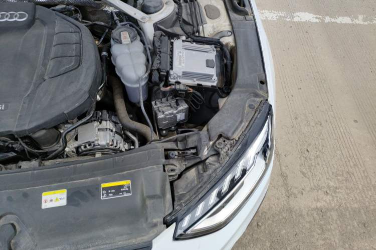 Used Audi A4L 2022 40 TFSI Fashion Dynamic Model Engine Bay Left