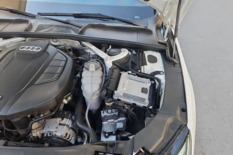 Used Audi A4L 2022 40 TFSI Fashion Dynamic Model Engine Bay Left