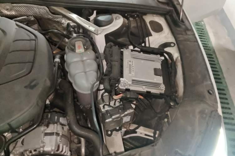 Used Audi A4L 2022 40 TFSI Fashion Dynamic Model Engine Bay Left