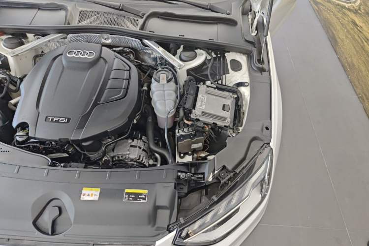 Used Audi A4L 2022 40 TFSI Fashion Dynamic Model Engine Bay Left