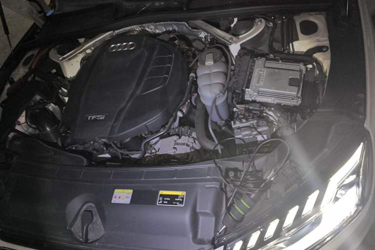Used Audi A4L 2022 40 TFSI Fashion Dynamic Model Engine Bay Left
