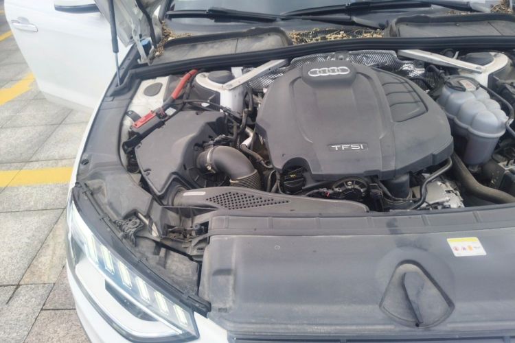 Used Audi A4L 2022 40 TFSI Fashion Dynamic Model Engine Bay Right