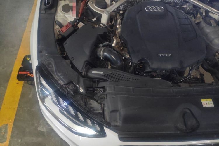 Used Audi A4L 2022 40 TFSI Fashion Dynamic Model Engine Bay Right