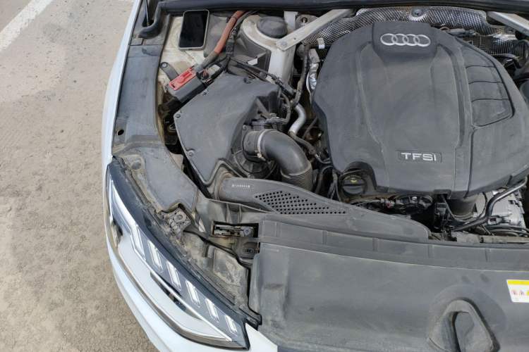 Used Audi A4L 2022 40 TFSI Fashion Dynamic Model Engine Bay Right
