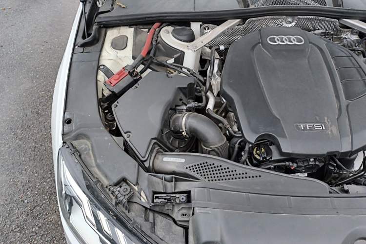 Used Audi A4L 2022 40 TFSI Fashion Dynamic Model Engine Bay Right