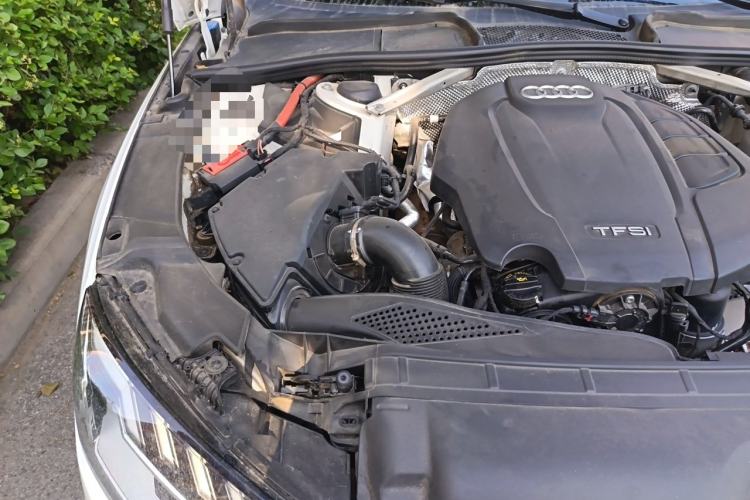 Used Audi A4L 2022 40 TFSI Fashion Dynamic Model Engine Bay Right