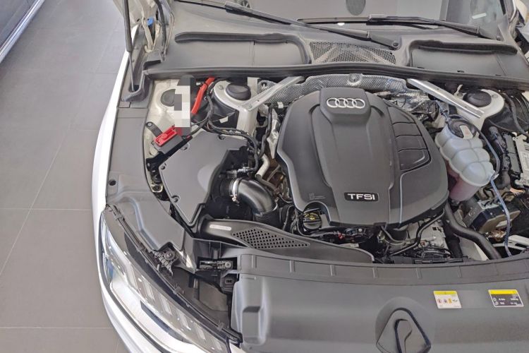 Used Audi A4L 2022 40 TFSI Fashion Dynamic Model Engine Bay Right