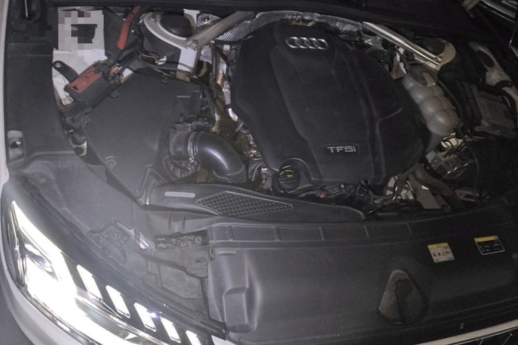 Used Audi A4L 2022 40 TFSI Fashion Dynamic Model Engine Bay Right