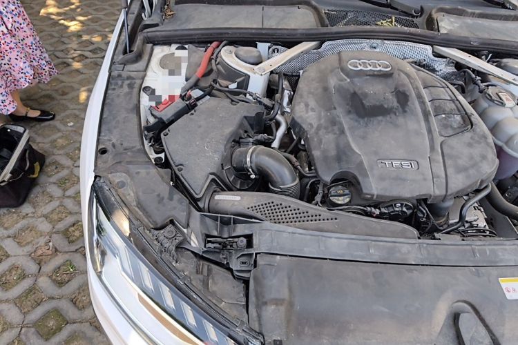 Used Audi A4L 2022 40 TFSI Fashion Dynamic Model Engine Bay Right
