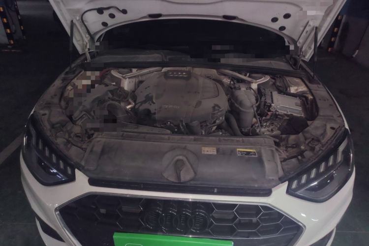 Used Audi A4L 2022 40 TFSI Fashion Dynamic Model Engine Bay
