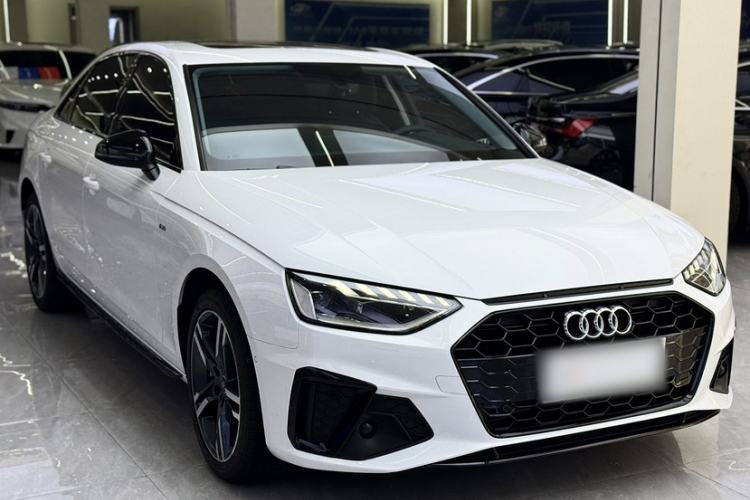 Used Audi A4L 2022 40 TFSI Luxury Dynamic Model Exterior 2
