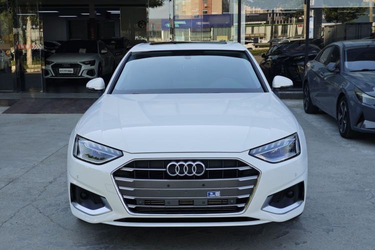 Used Audi A4L 2022 40 TFSI Stylish and Elegant Edition Exterior 2