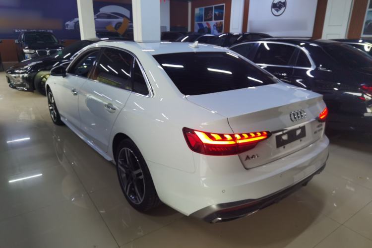 Used Audi A4L 2022 40 TFSI Fashion Dynamic Model Exterior 2