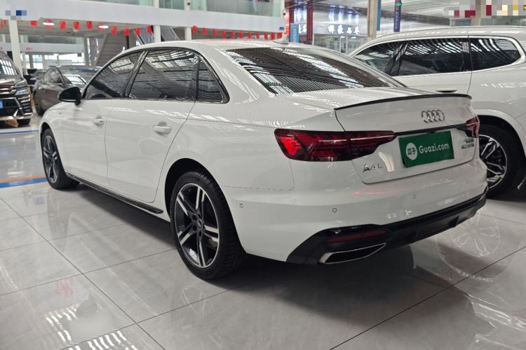 Used Audi A4L 2022 40 TFSI Luxury Dynamic Model Exterior 2