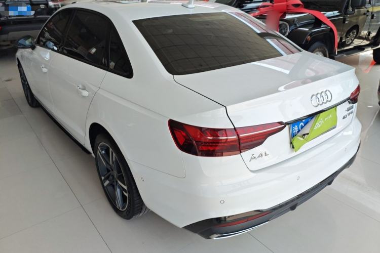 Used Audi A4L 2022 40 TFSI Luxury Dynamic Model Exterior 2