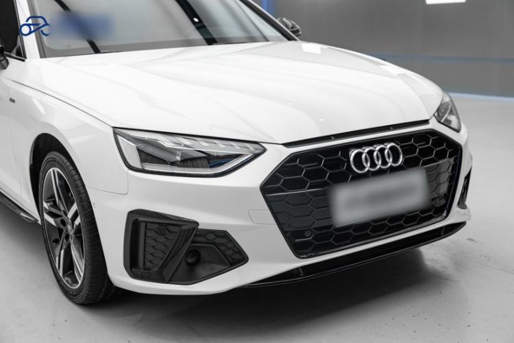 Used Audi A4L 2022 40 TFSI Luxury Dynamic Model Exterior 2