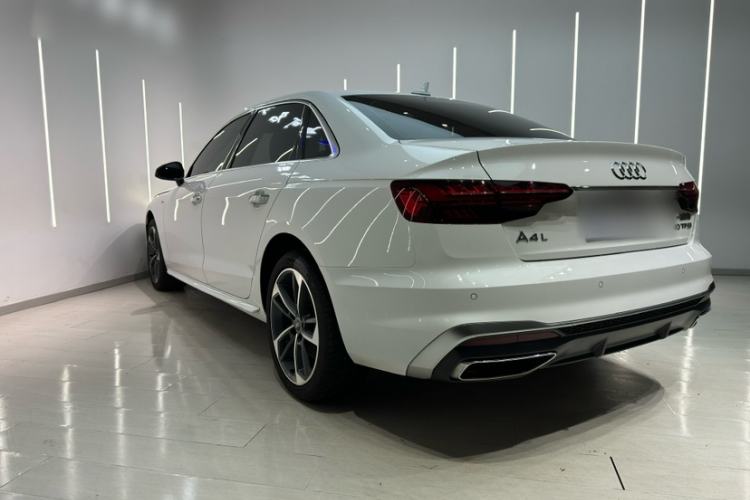 Used Audi A4L 2022 40 TFSI Fashion Dynamic Model Exterior 2