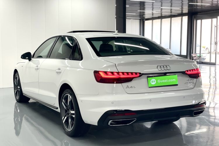 Used Audi A4L 2022 40 TFSI Luxury Dynamic Model Exterior 3
