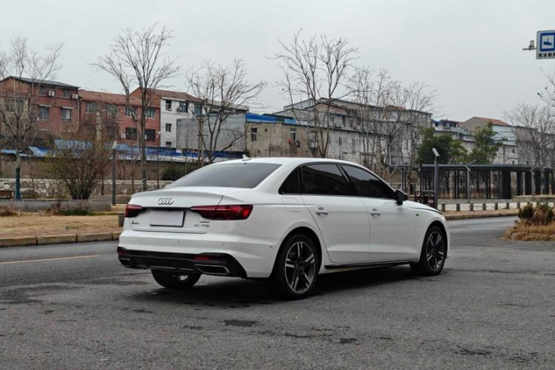Used Audi A4L 2022 40 TFSI Luxury Dynamic Model Exterior 3