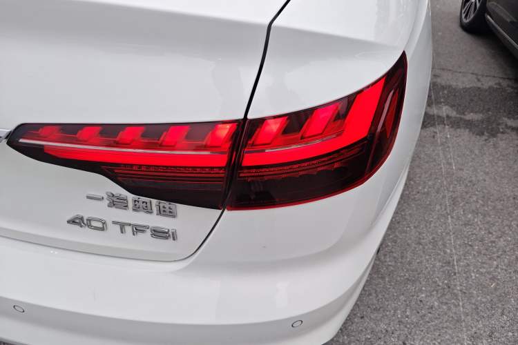 Used Audi A4L 2022 40 TFSI Fashion Dynamic Model Exterior 3