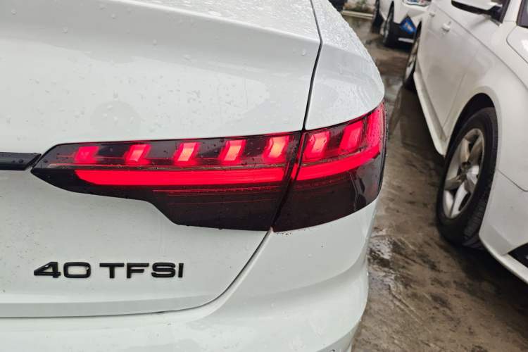 Used Audi A4L 2022 40 TFSI Luxury Dynamic Model Exterior 3
