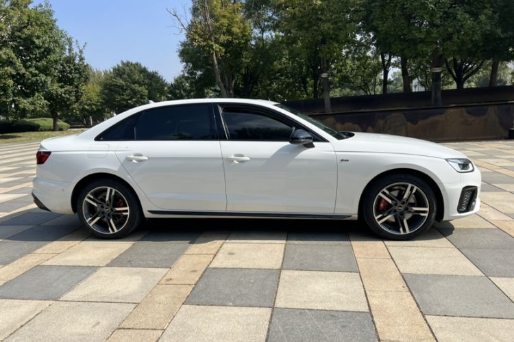 Used Audi A4L 2022 40 TFSI Luxury Dynamic Model Exterior 3