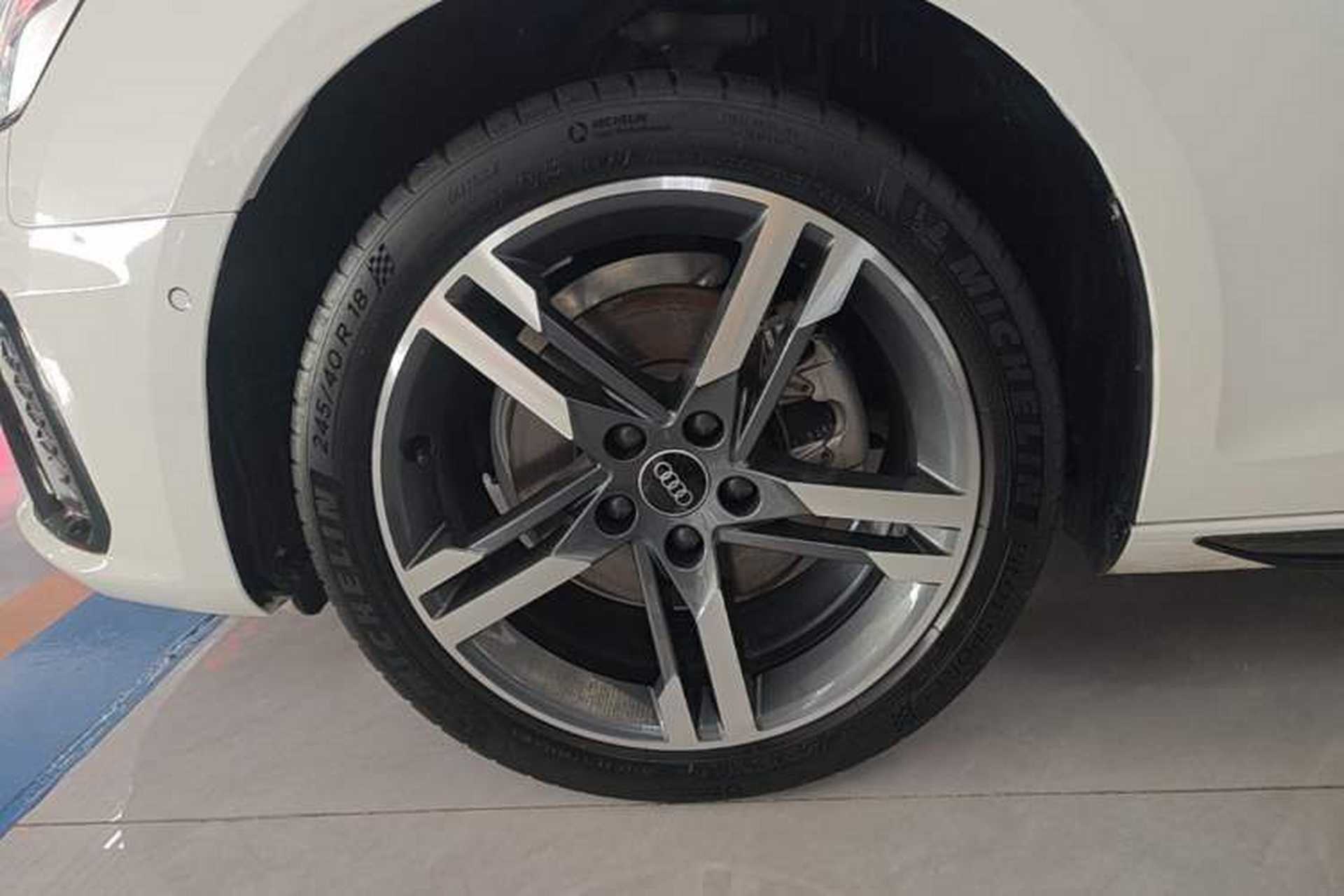 Used Audi A4L 2022 40 TFSI Luxury Dynamic Model Exterior 4