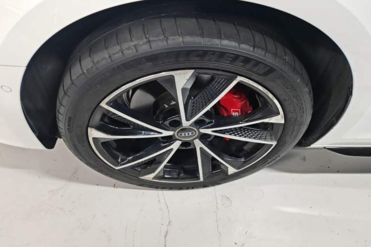 Used Audi A4L 2022 40 TFSI Luxury Dynamic Model Exterior 4