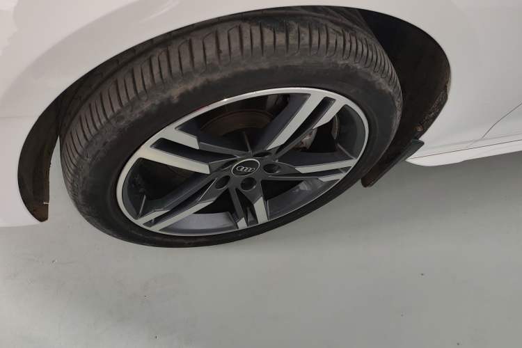 Used Audi A4L 2022 40 TFSI Fashion Dynamic Model Exterior 4