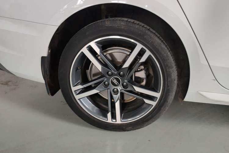 Used Audi A4L 2022 40 TFSI Fashion Dynamic Model Exterior 5