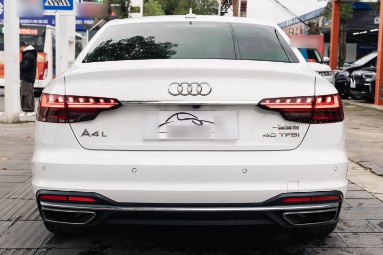Used Audi A4L 2022 40 TFSI Stylish and Elegant Edition Exterior 5