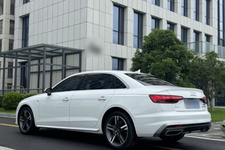 Used Audi A4L 2022 40 TFSI Fashion Dynamic Model Exterior 6