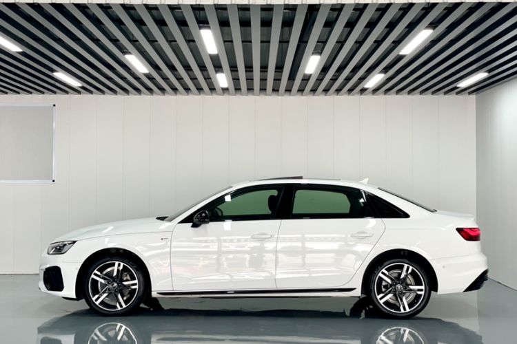 Used Audi A4L 2022 40 TFSI Luxury Dynamic Model Exterior 6