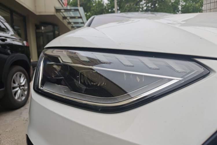 Used Audi A4L 2022 40 TFSI Luxury Dynamic Model Exterior 6