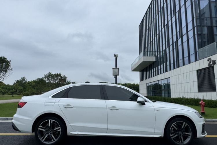 Used Audi A4L 2022 40 TFSI Fashion Dynamic Model Exterior 8