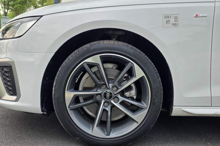 Used Audi A4L 2022 40 TFSI Fashion Dynamic Model Exterior 8