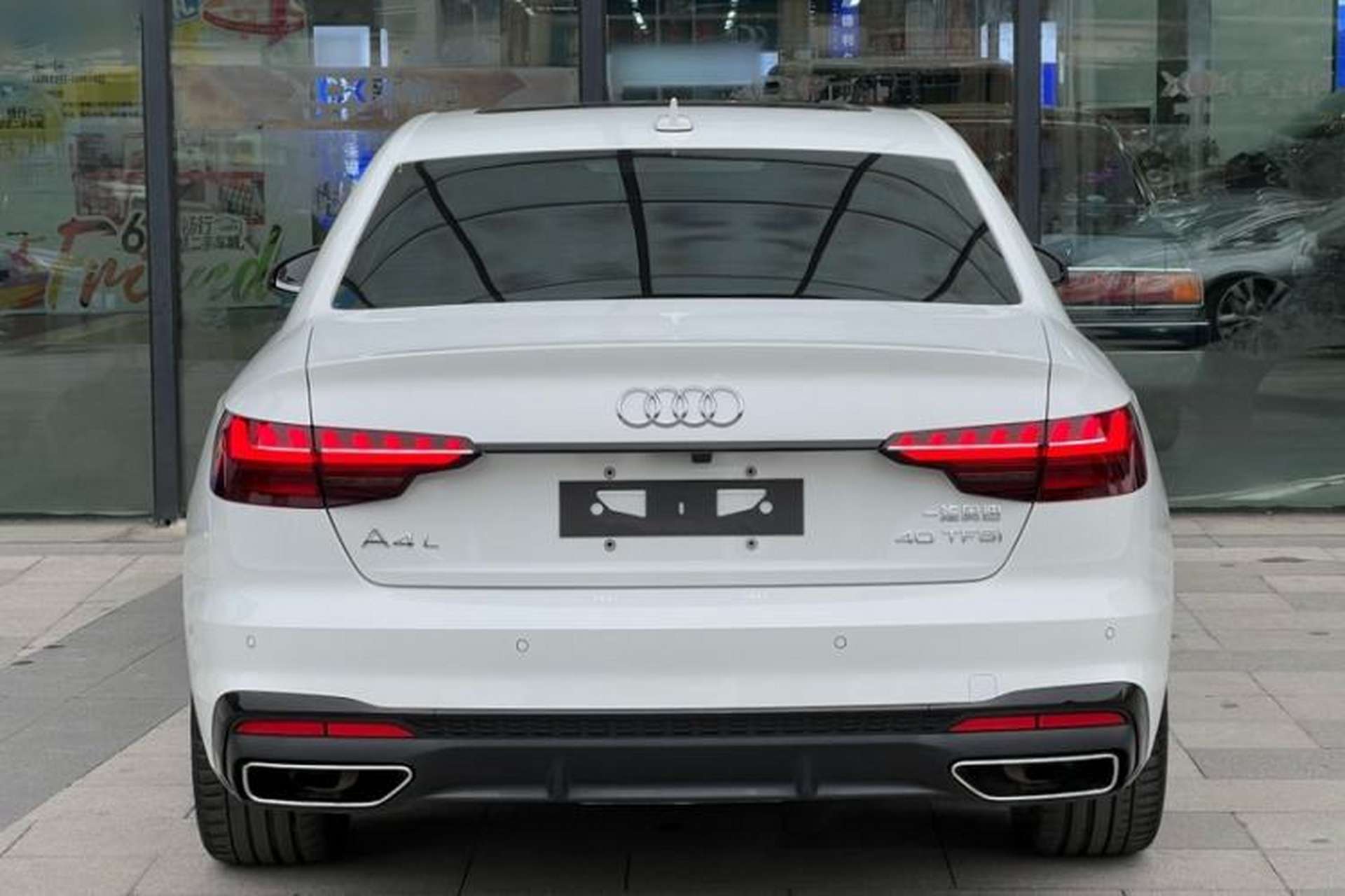 Used Audi A4L 2022 40 TFSI Luxury Dynamic Model Exterior 9