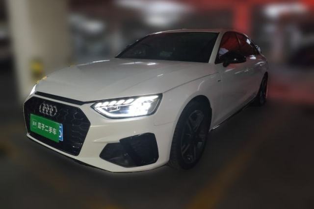 Used Audi A4L 2022 40 TFSI Luxury Dynamic Model