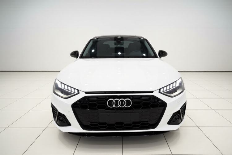 Used Audi A4L 2022 40 TFSI Luxury Dynamic Model Front