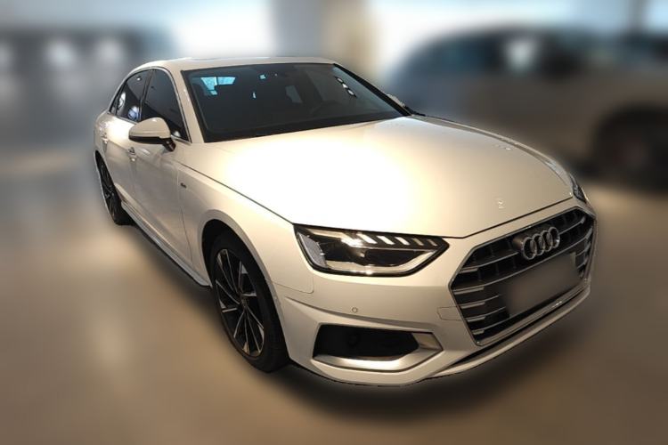 Used Audi A4L 2022 40 TFSI Stylish and Elegant Edition Front Right 45 Deg