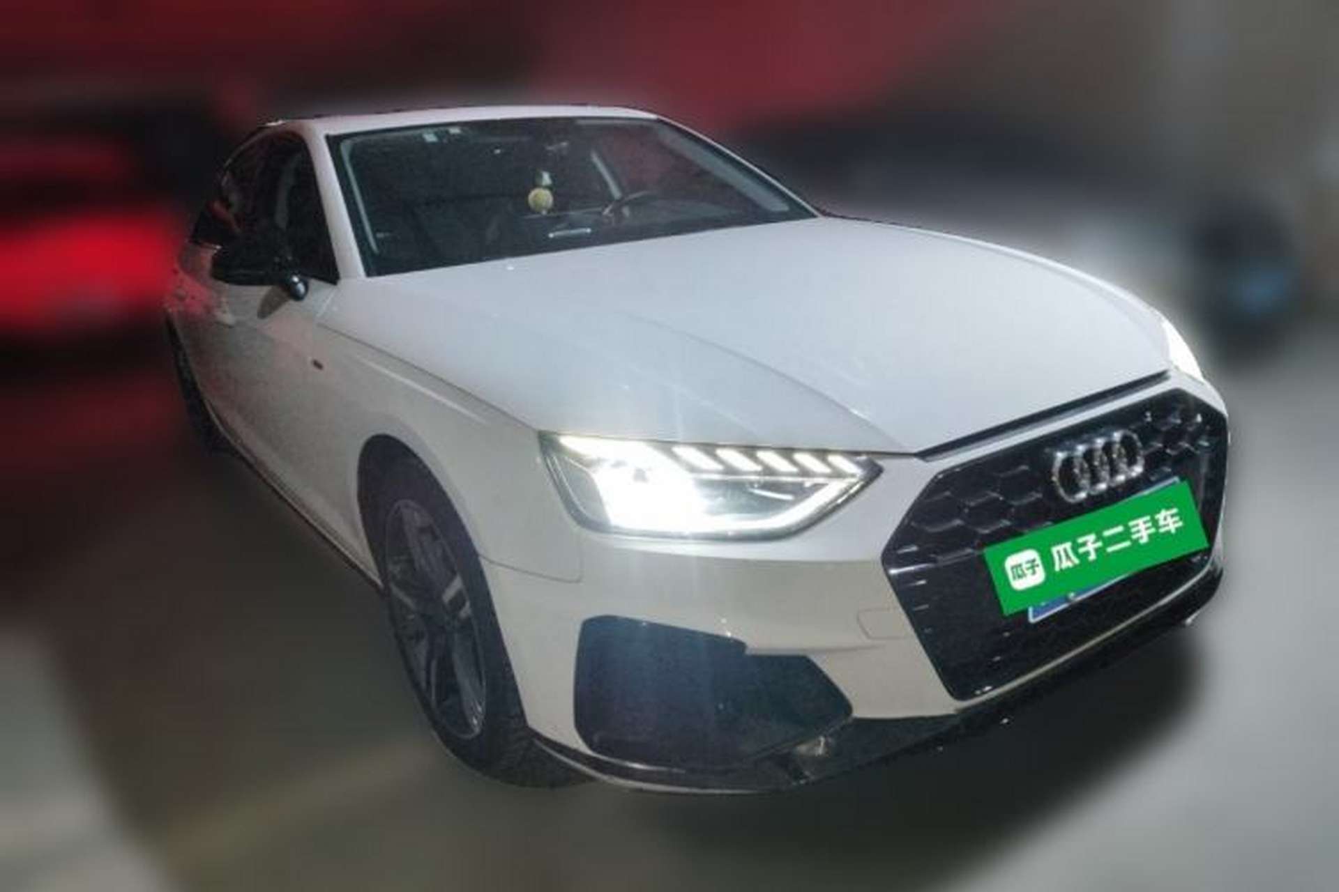 Used Audi A4L 2022 40 TFSI Luxury Dynamic Model Front Right 45 Deg