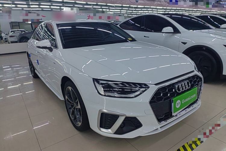 Used Audi A4L 2022 40 TFSI Fashion Dynamic Model Front Right 45 Deg