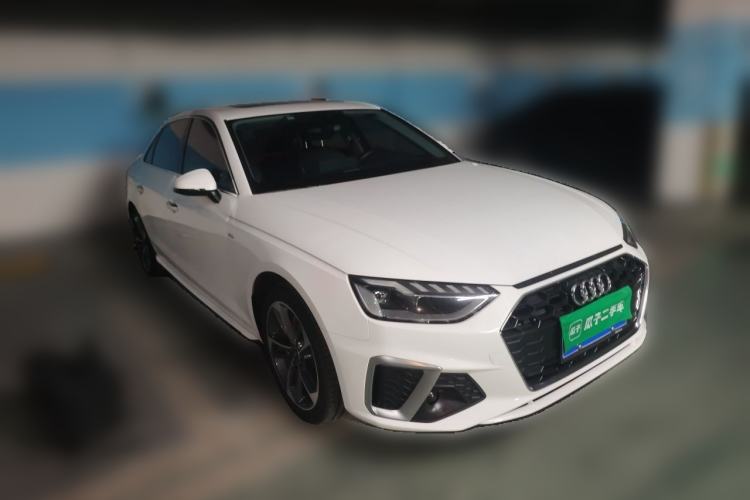 Used Audi A4L 2022 40 TFSI Fashion Dynamic Model Front Right 45 Deg