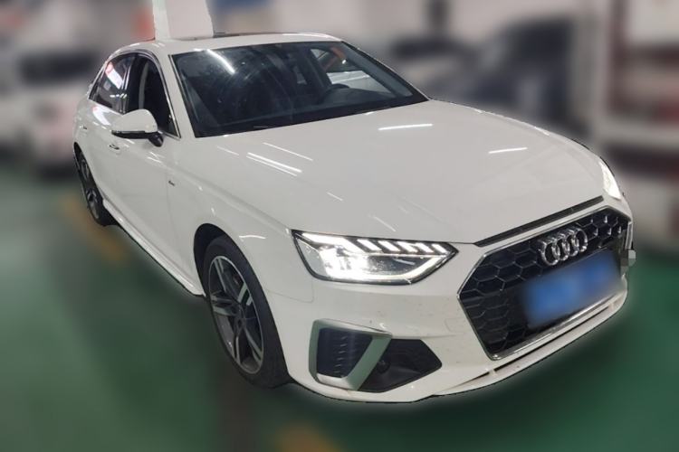 Used Audi A4L 2022 40 TFSI Fashion Dynamic Model Front Right 45 Deg