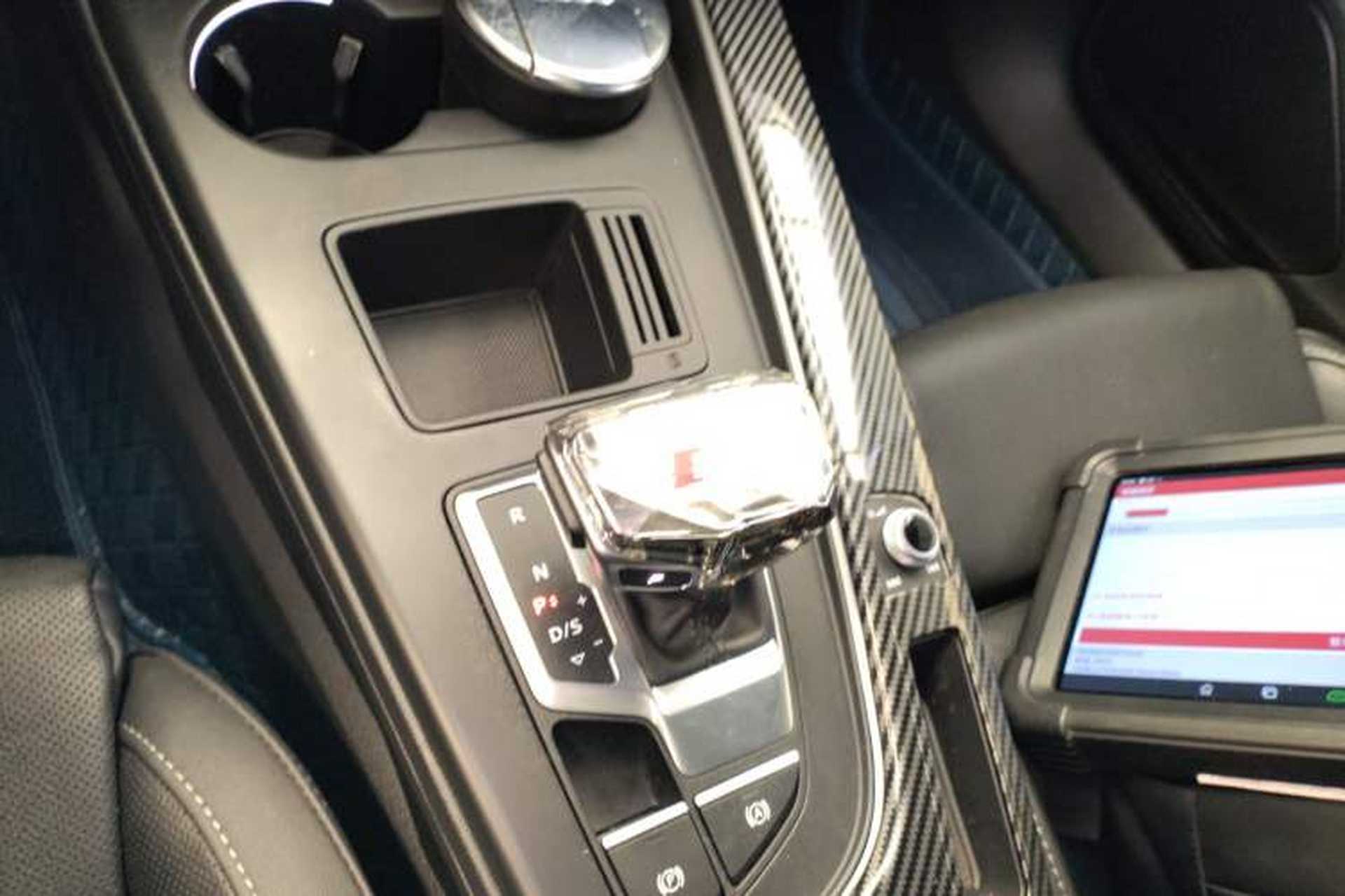Used Audi A4L 2022 40 TFSI Fashion Dynamic Model Gear Lever