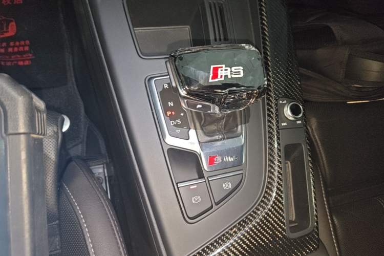 Used Audi A4L 2022 40 TFSI Fashion Dynamic Model Gear Lever
