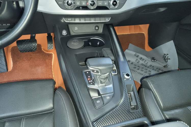 Used Audi A4L 2022 40 TFSI Fashion Dynamic Model Gear Lever